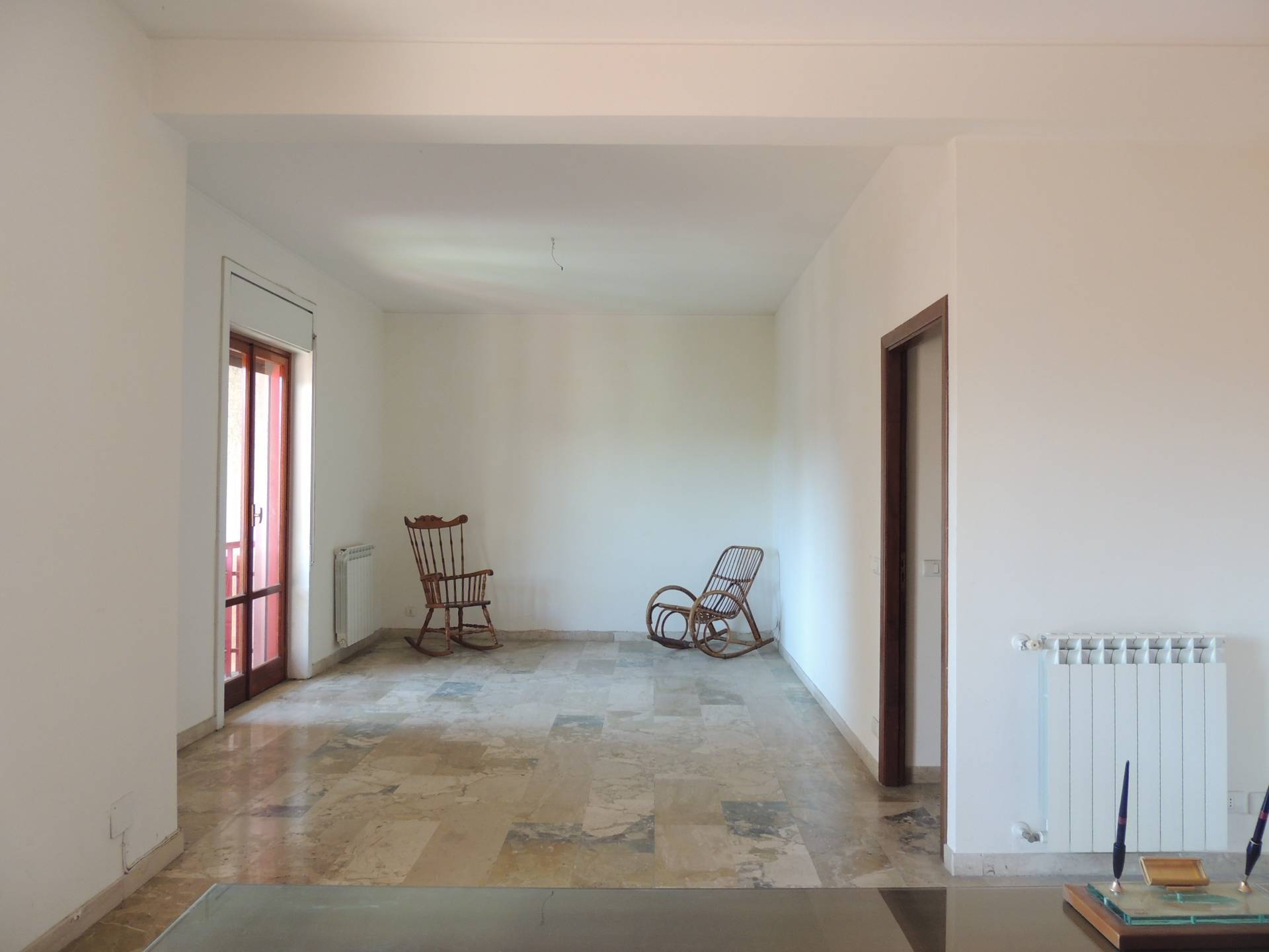 Quadrilocale in vendita a Tremestieri Etneo