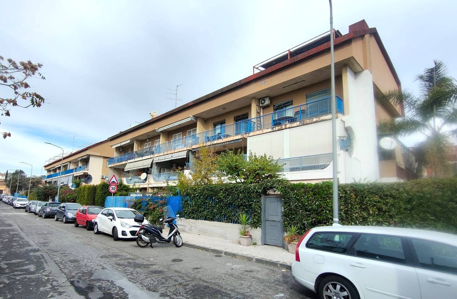 Appartamento in vendita a Sant'Agata li Battiati, CENTRO