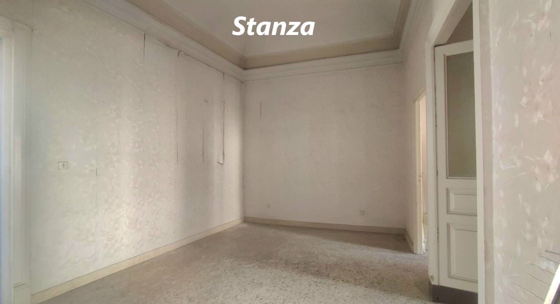 Trilocale in vendita a Catania, Zona centro