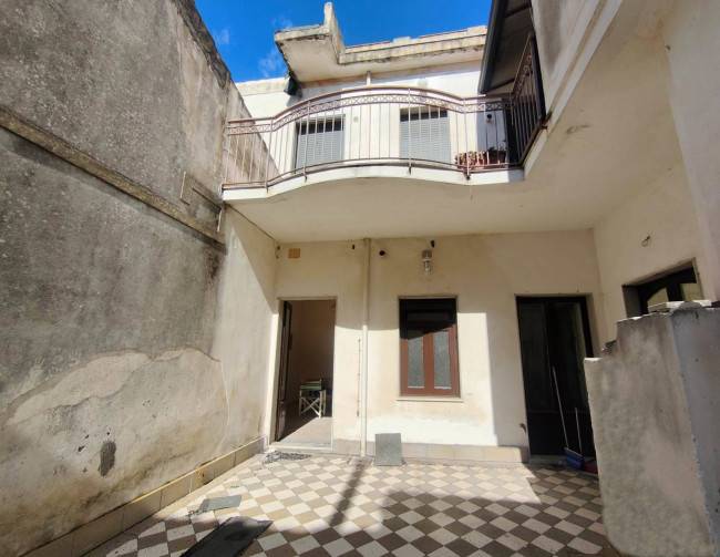 Quadrilocale in vendita a Milo