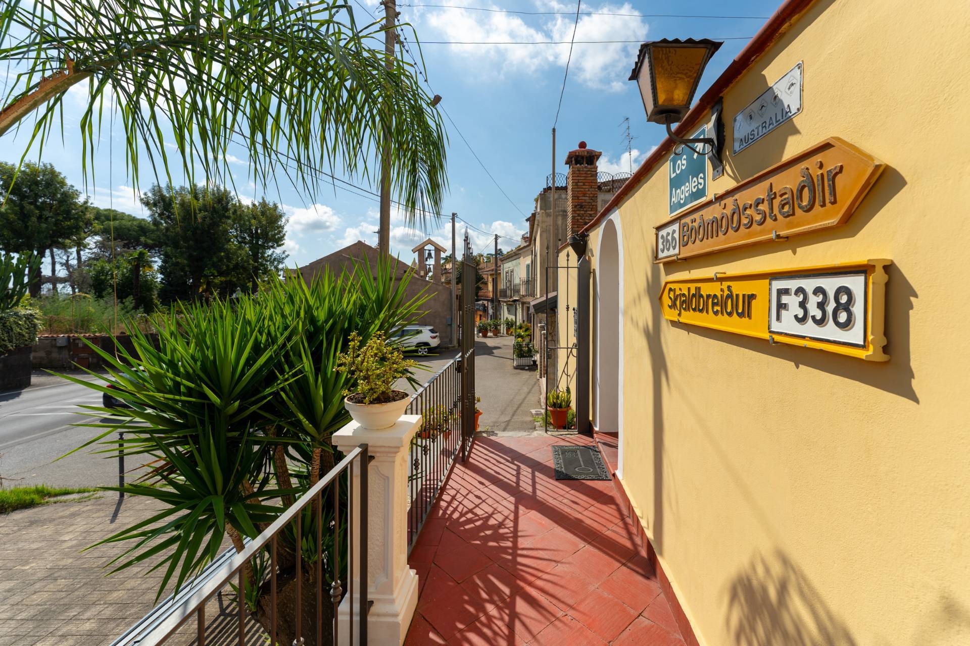 Casa singola in vendita a Viagrande, Viagrande