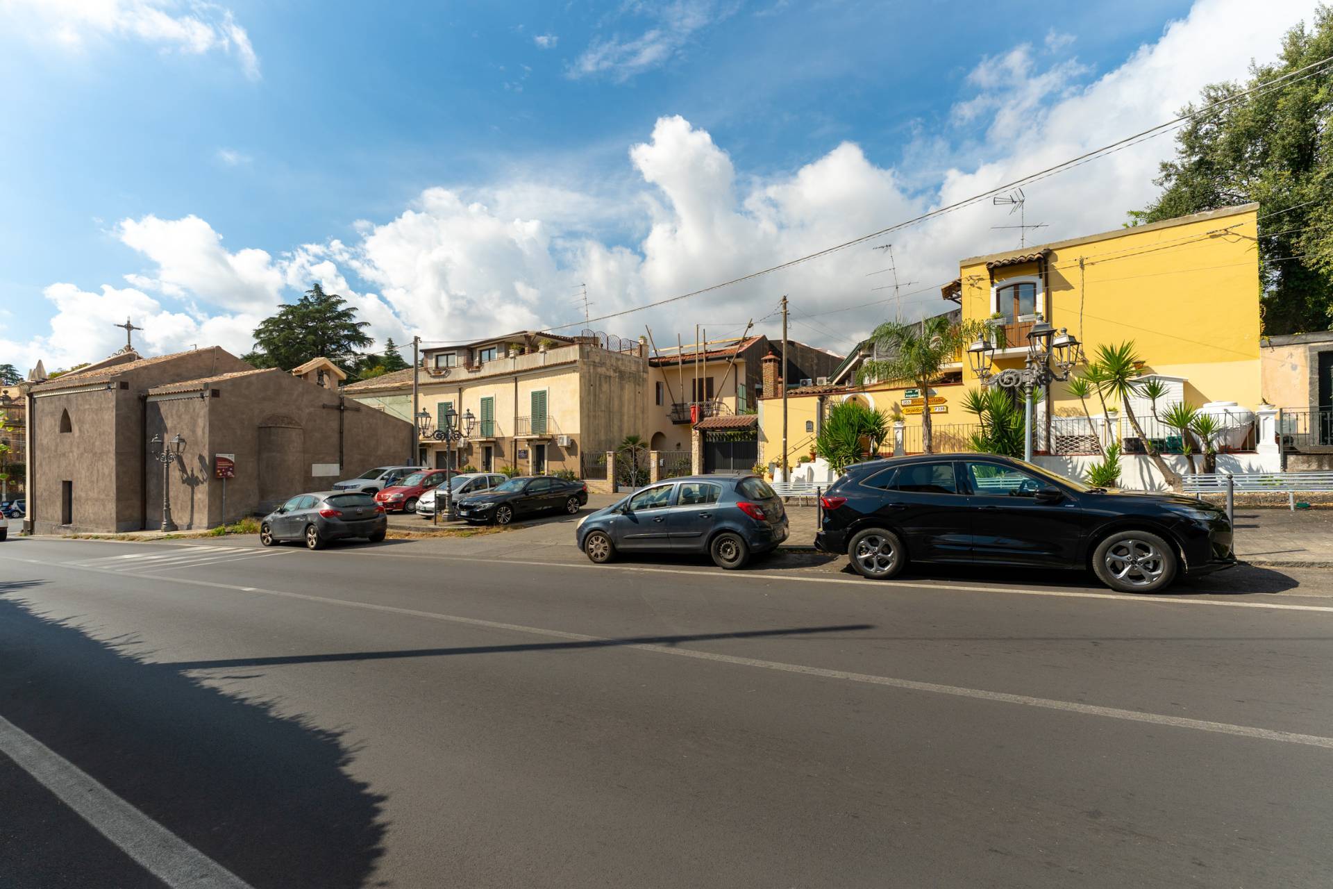 Casa singola in vendita a Viagrande, Viagrande