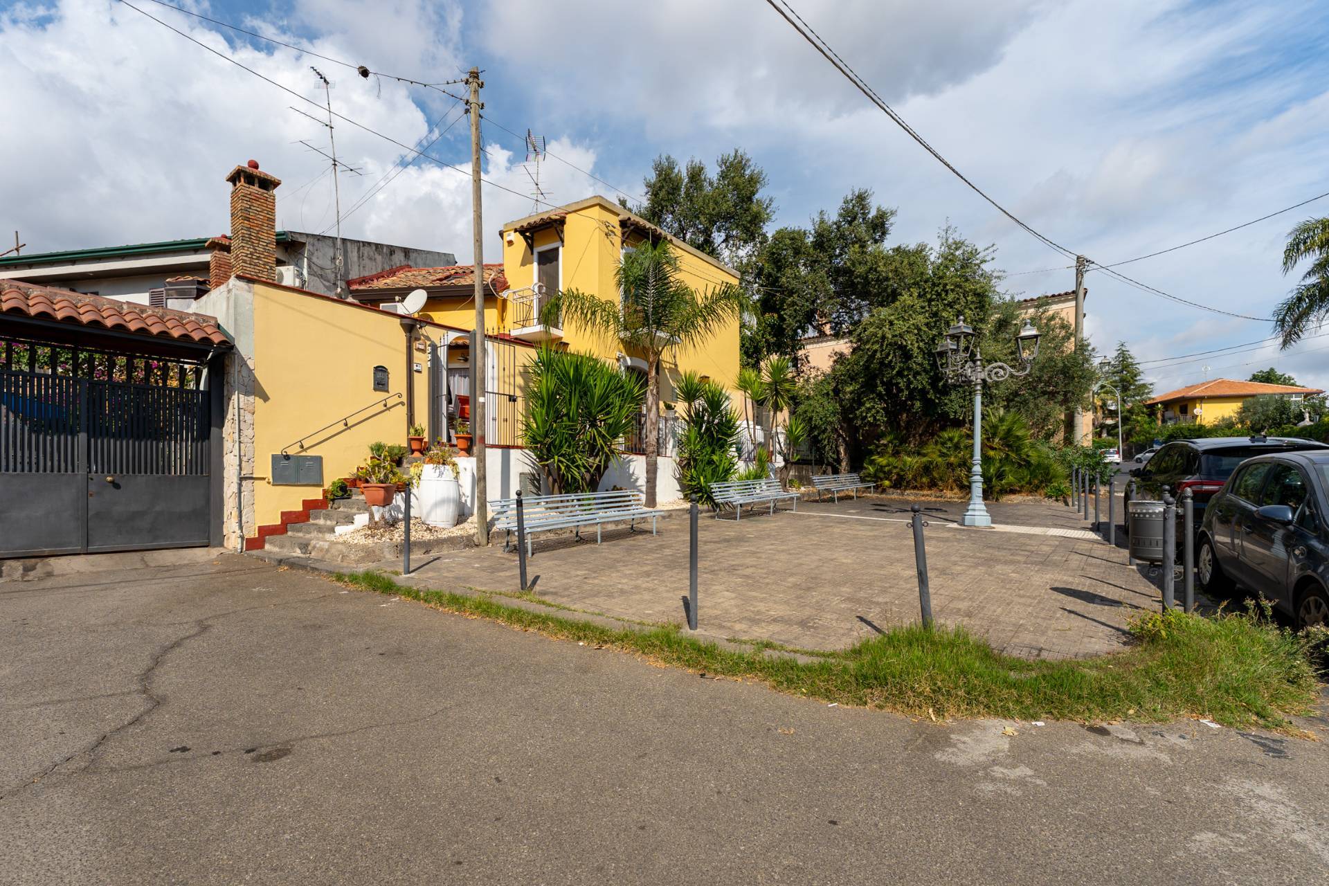 Casa singola in vendita a Viagrande, Viagrande