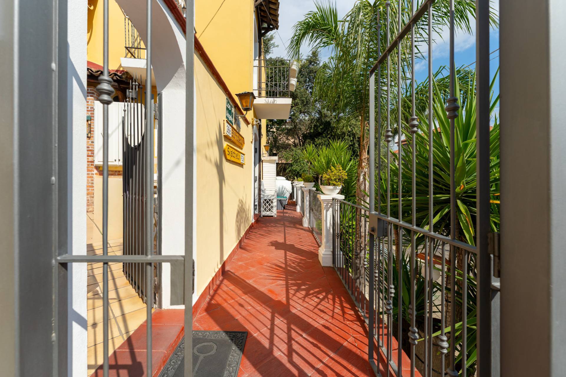 Casa singola in vendita a Viagrande, Viagrande