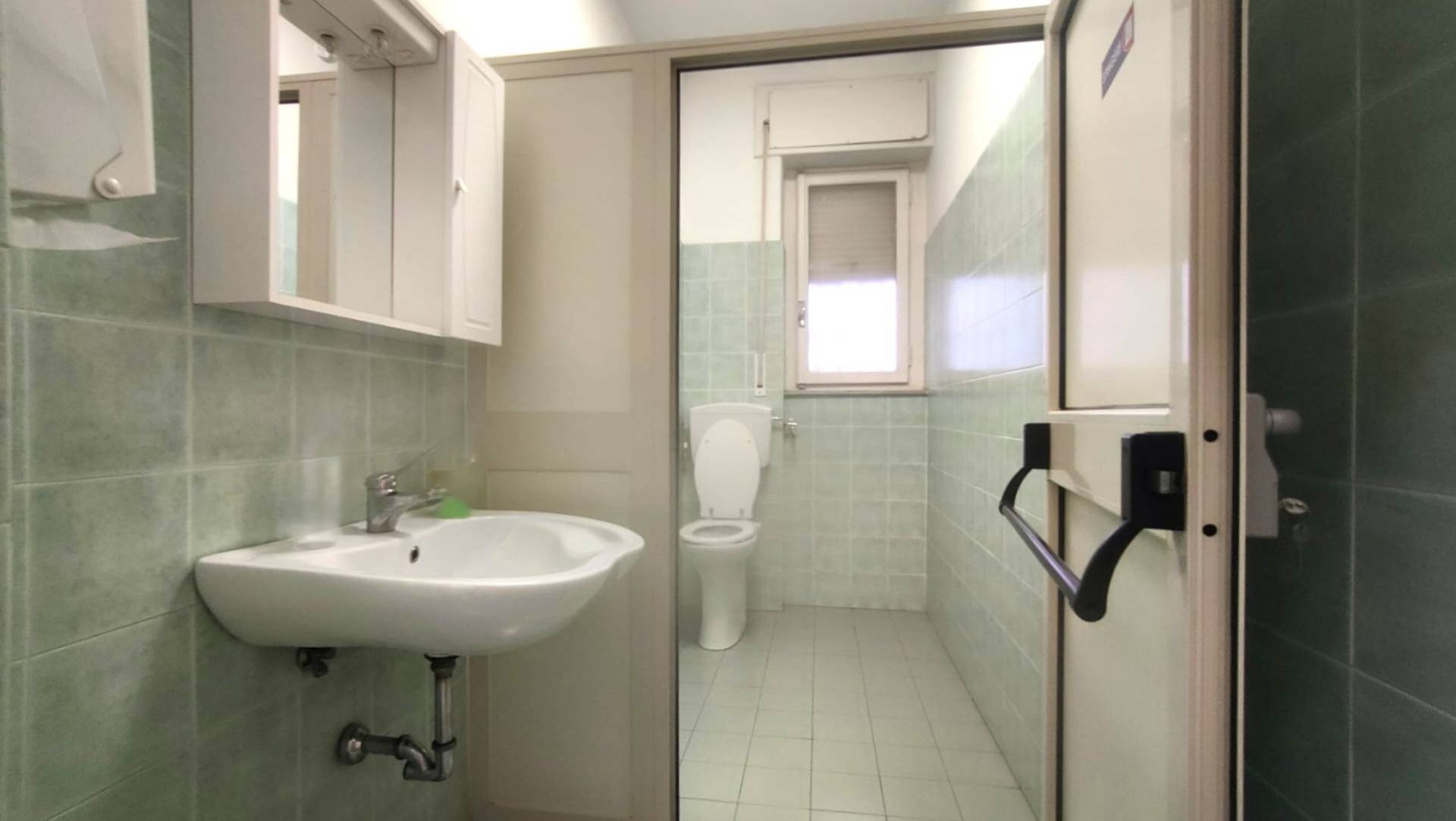 Studio/Ufficio in vendita a Catania, Zona Tondo Gioeni