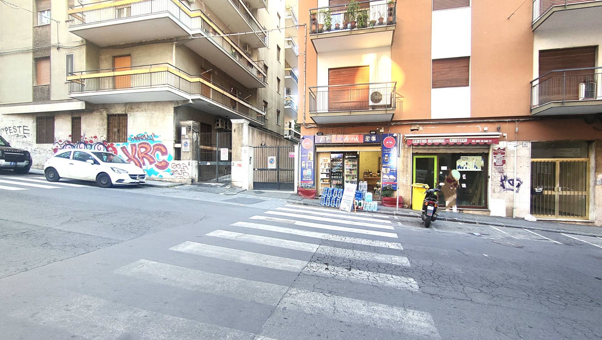 Locale commerciale in vendita a Catania