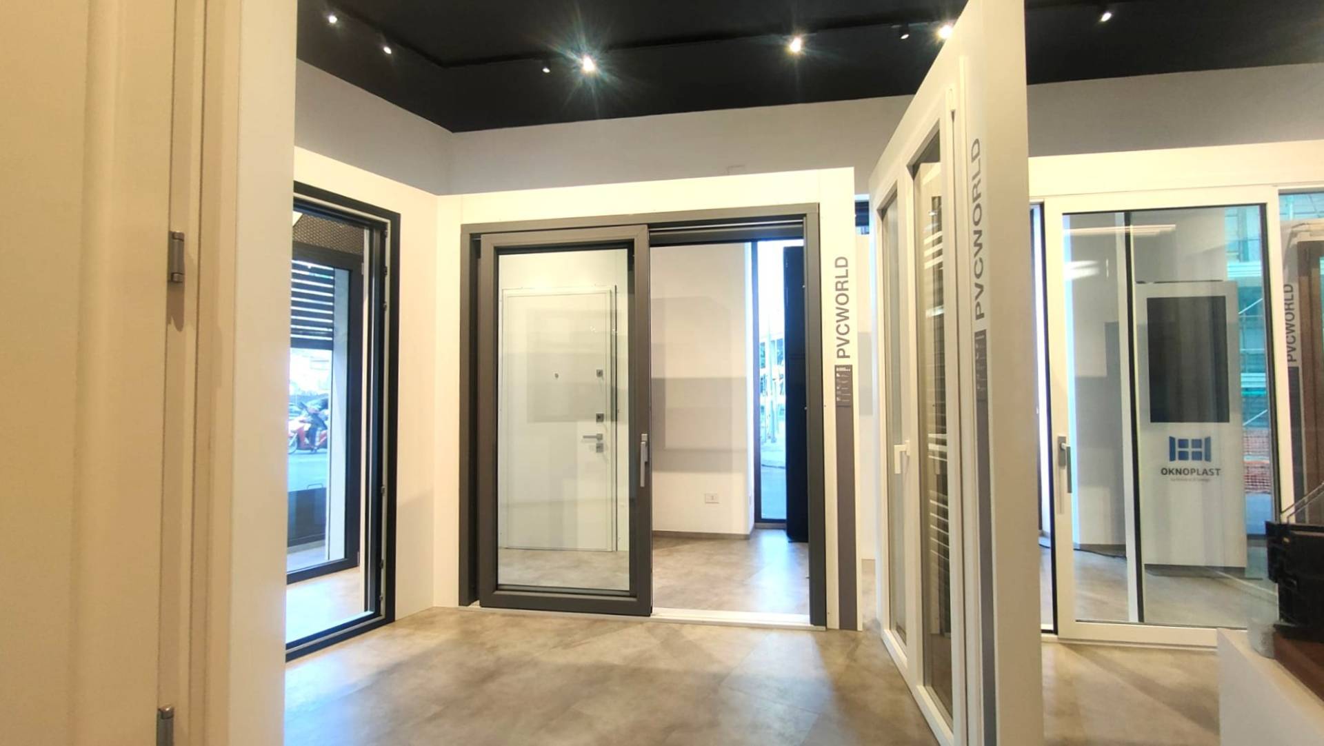 Locale commerciale in affitto a Catania, De Gasperi - p.zza Europa