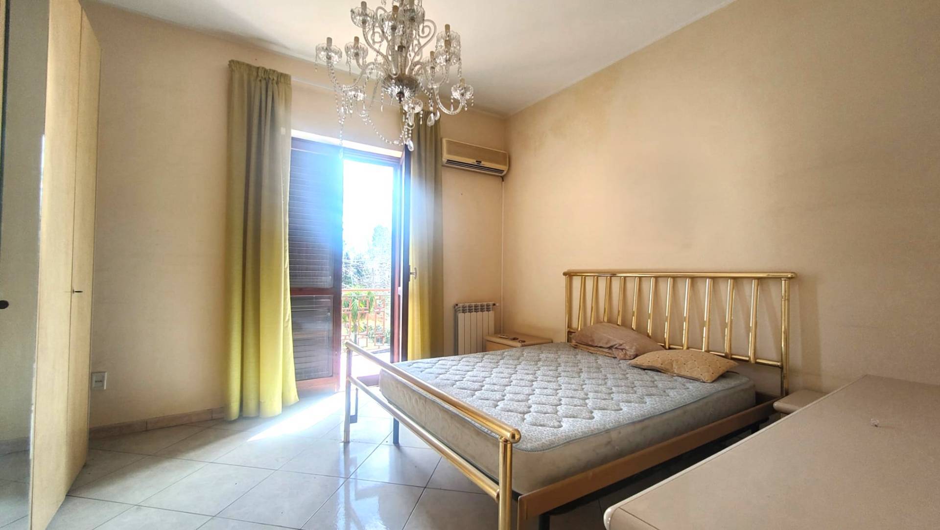 Quadrilocale in vendita a Zafferana Etnea