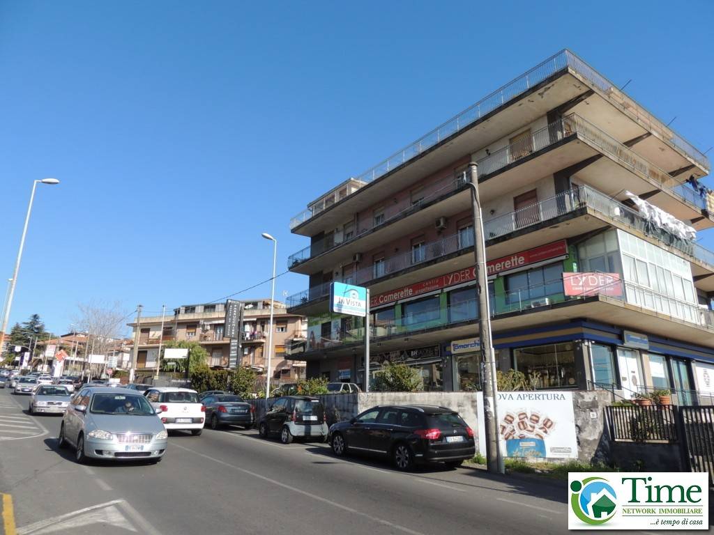 Quadrilocale in affitto a Gravina di Catania, Centro