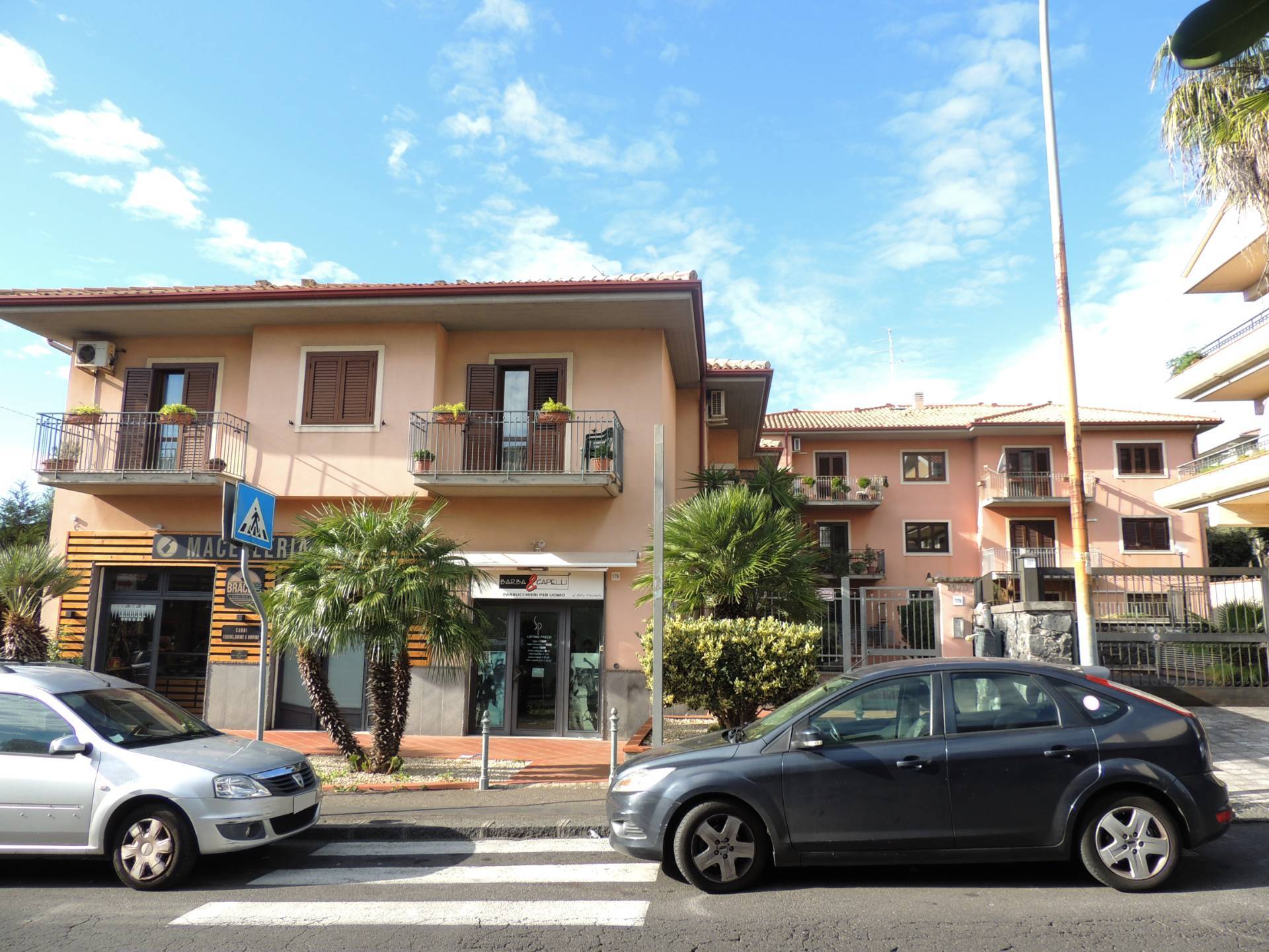 Box o garage in vendita a Tremestieri Etneo, Zona centro