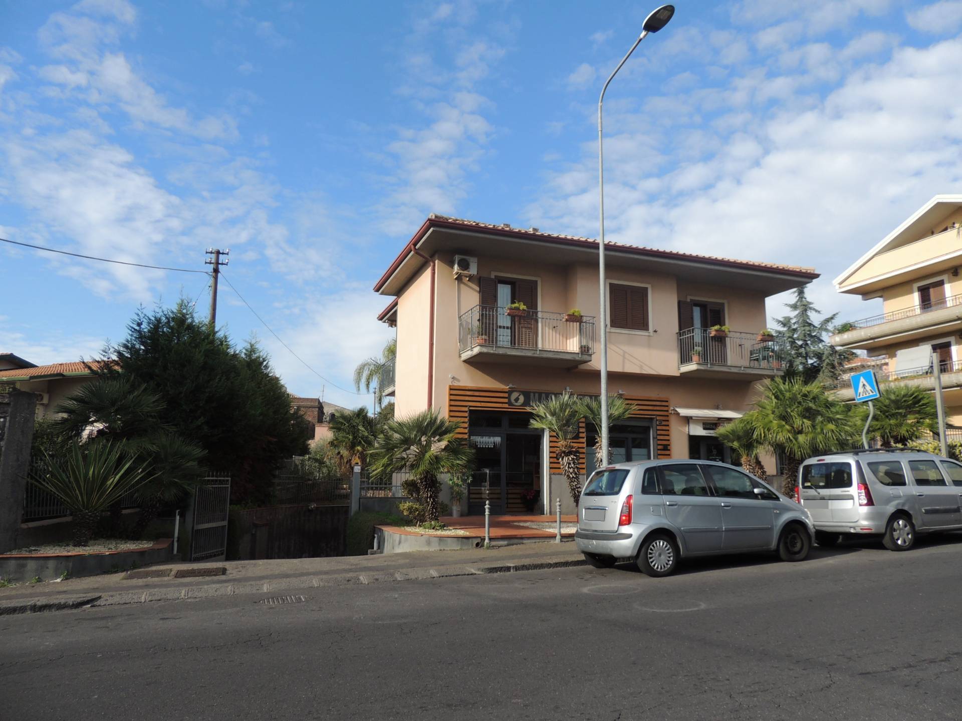 Box o garage in vendita a Tremestieri Etneo, Zona centro
