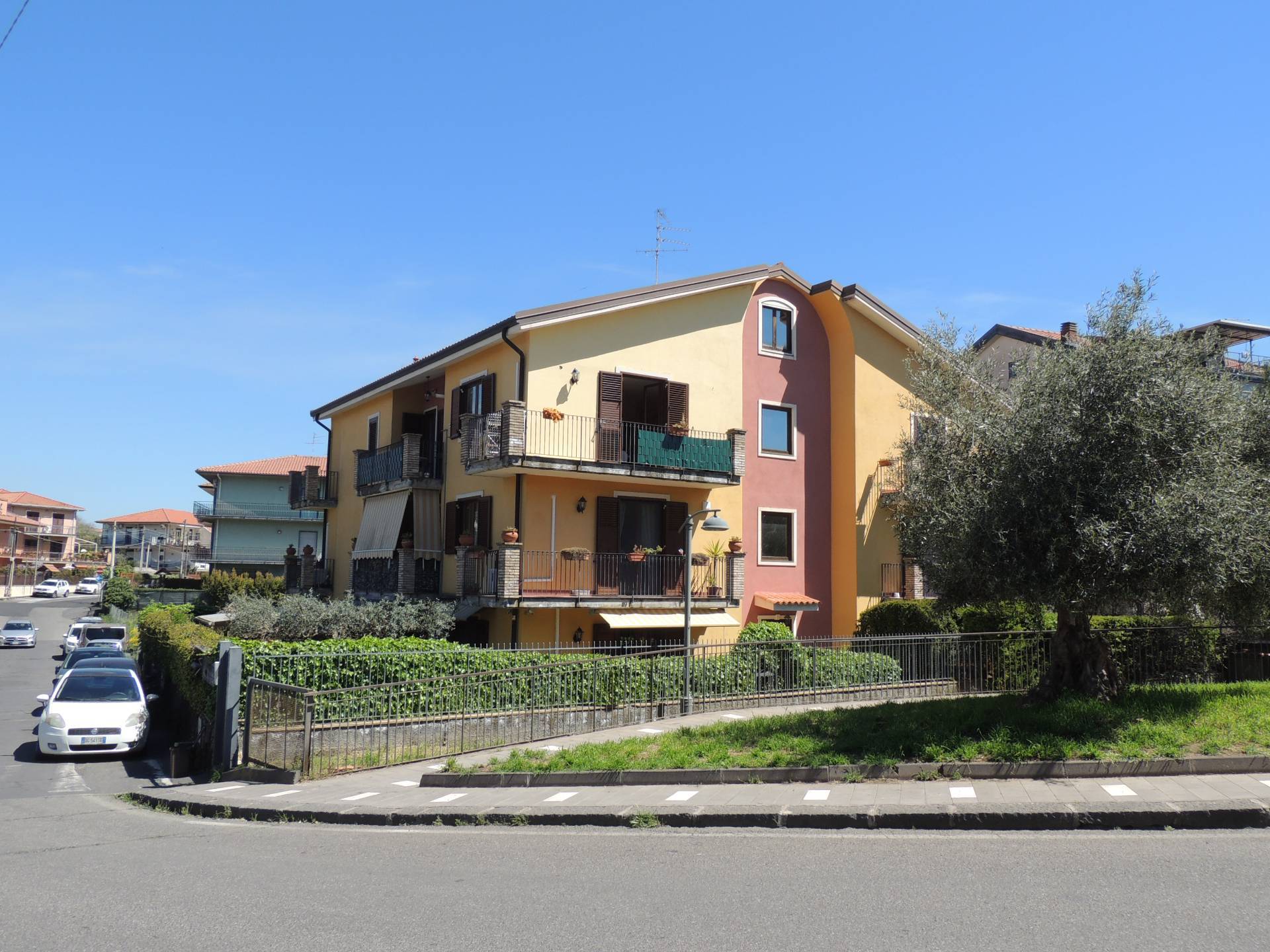 Quadrilocale in vendita a Mascalucia