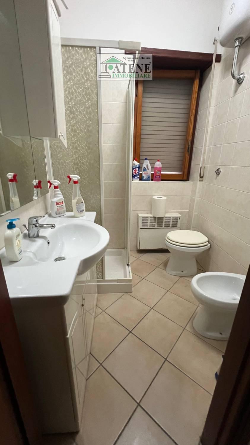 Ufficio con box a Cagliari