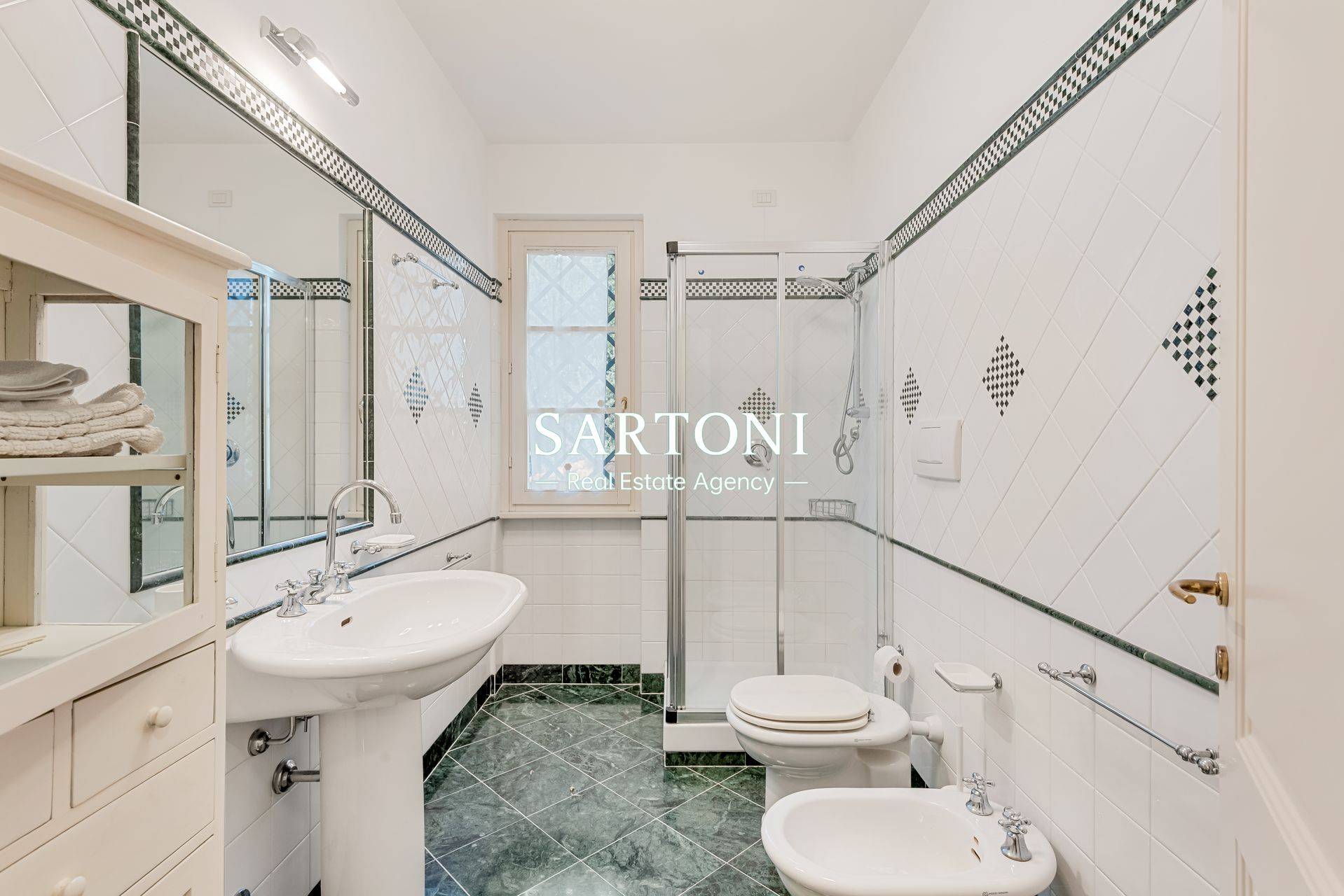 Appartamento in affitto a Forte dei Marmi, Roma Imperiale