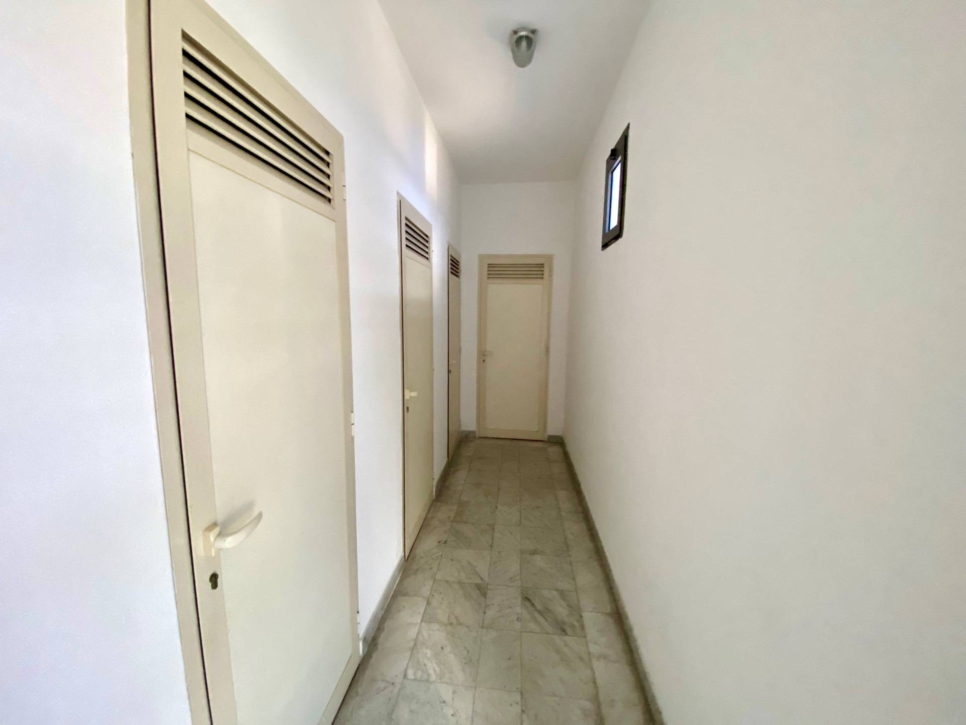 Appartamento in vendita a Viareggio, Viareggio