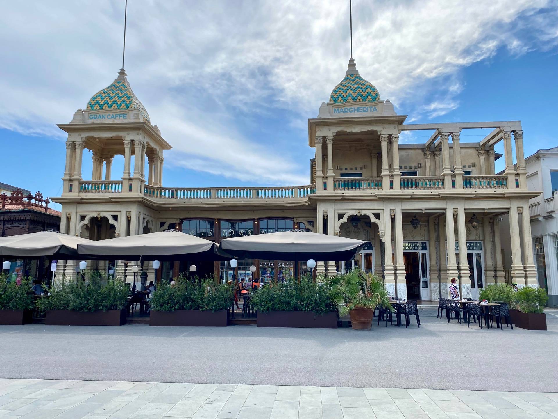 Stabilimento balneare in vendita a Viareggio, Citt Giardino