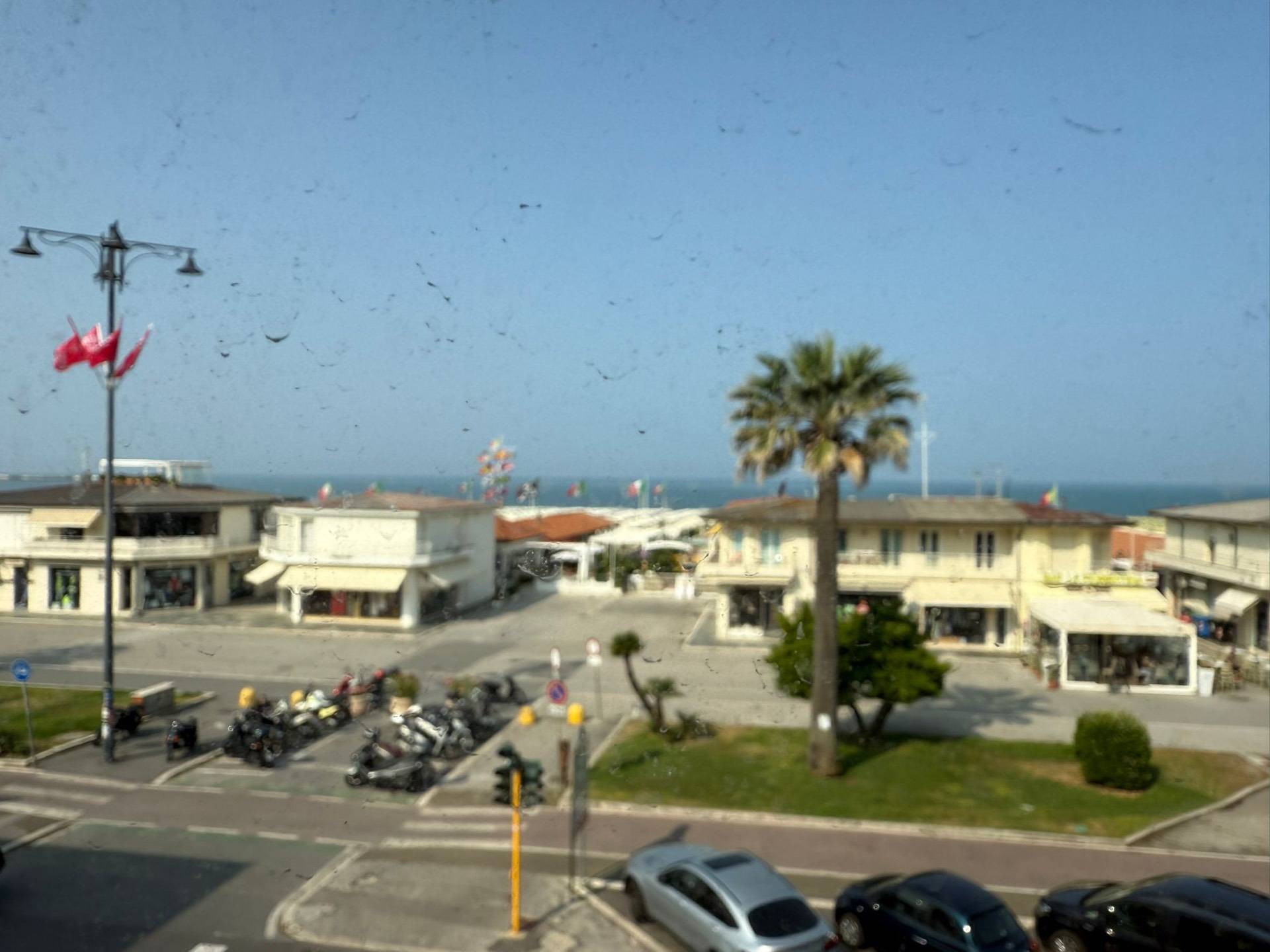 Appartamento in vendita a Viareggio, Lungo Mare