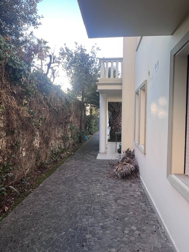 Appartamento in vendita a Viareggio, Lungo Mare