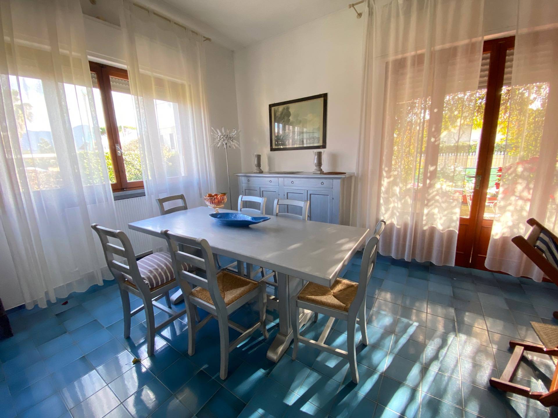 Villa Bifamiliare in affitto a Forte dei Marmi, Centro