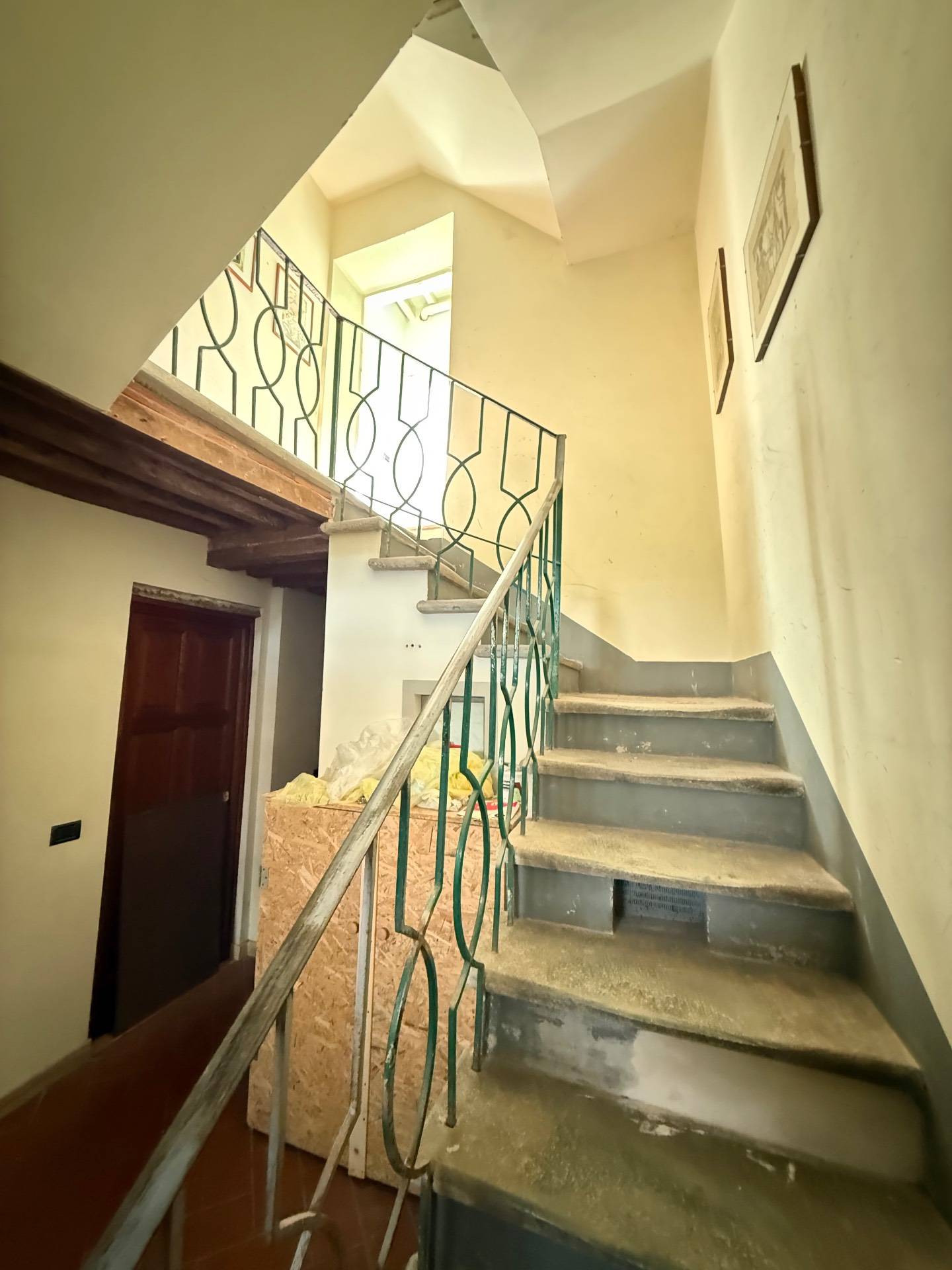Appartamento in vendita a Pietrasanta, Centro Storico