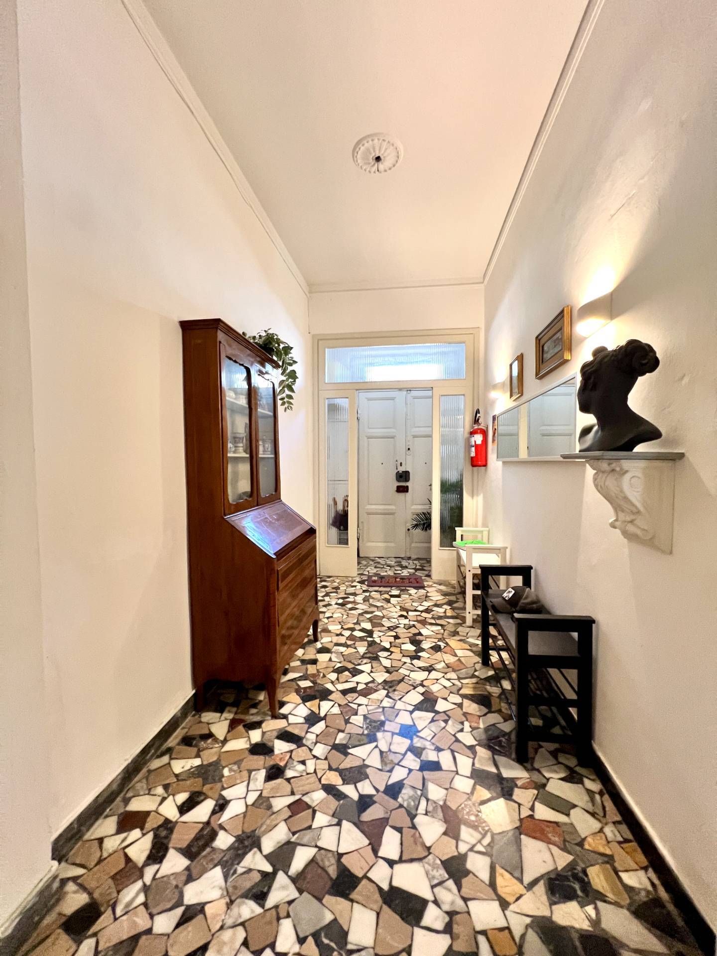 Casa indipendente in vendita a Viareggio, Centro pineta