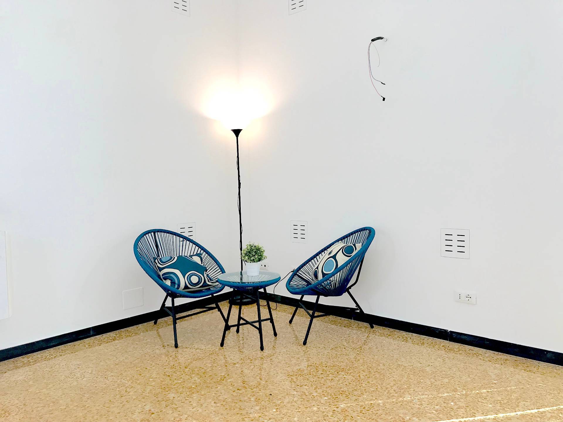 Locale commerciale in affitto a Moneglia, Centro