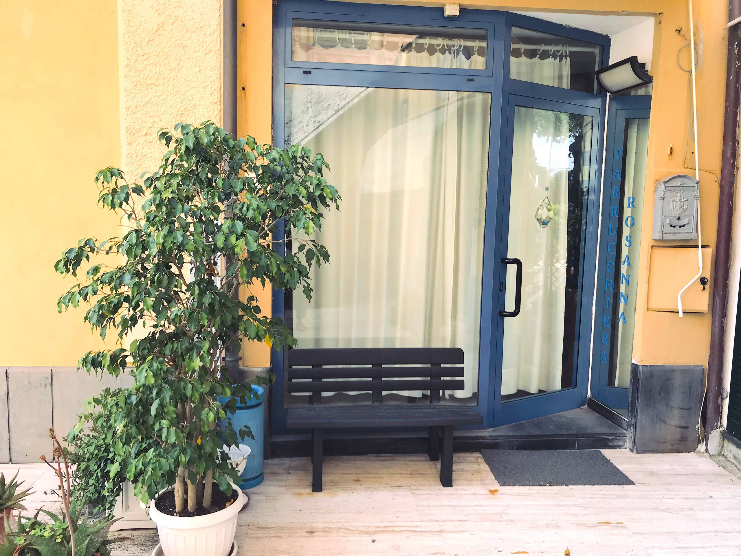 Locale commerciale in affitto a Moneglia