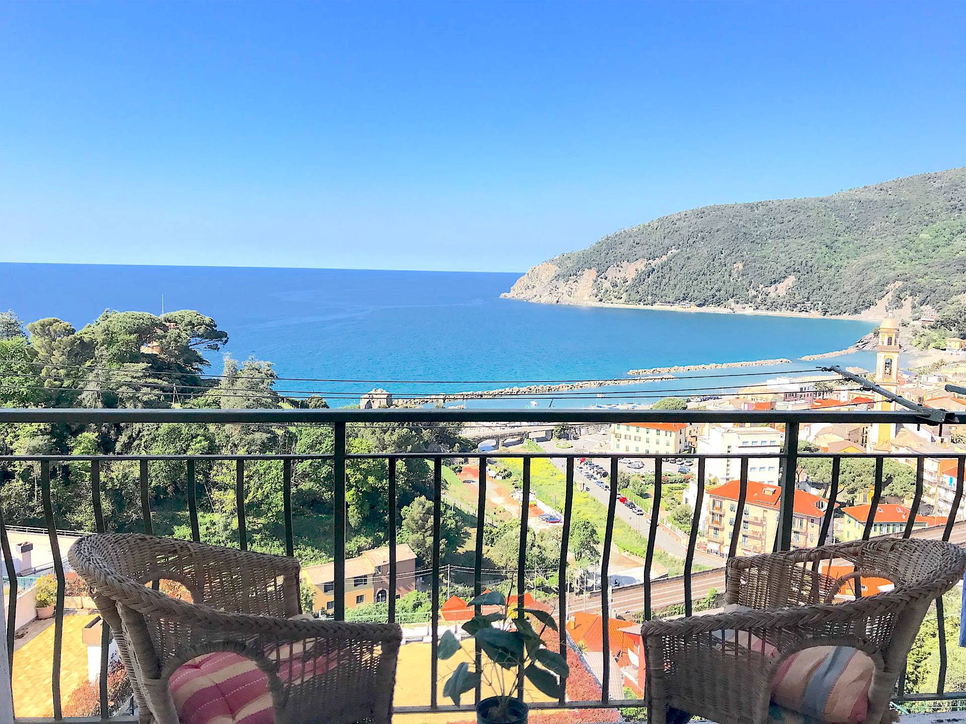 Appartamento in vendita a Moneglia