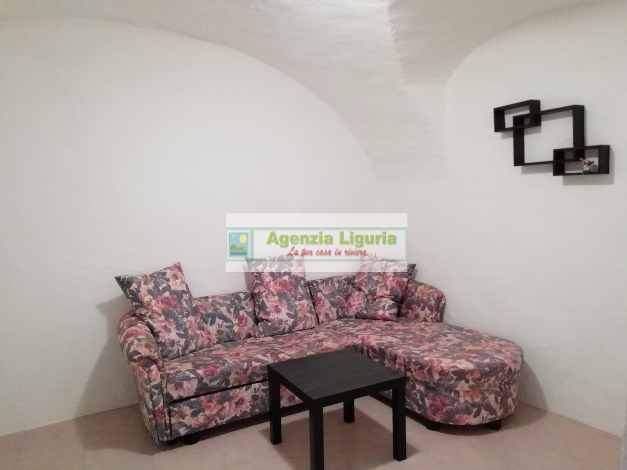 Appartamento in vendita a Perinaldo