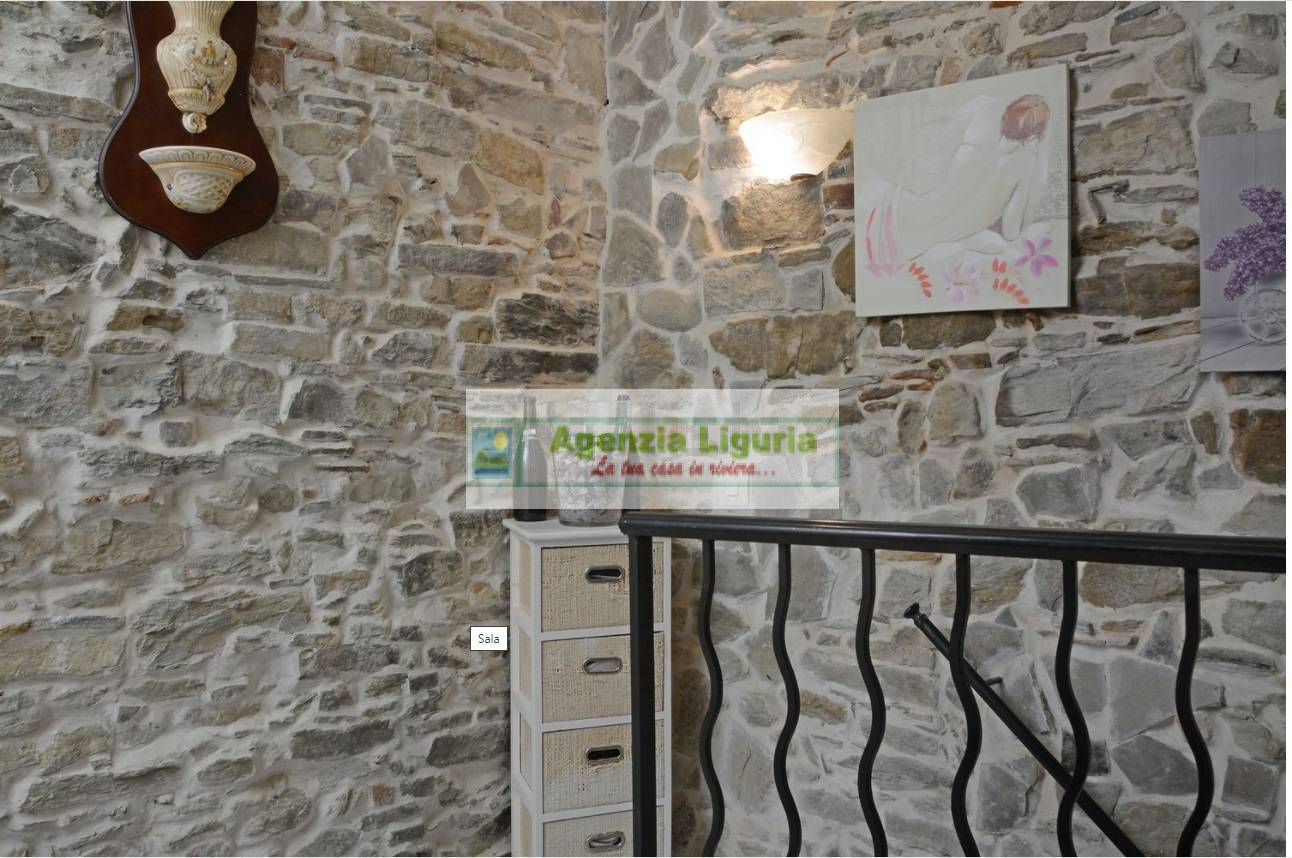 Appartamento in vendita a Perinaldo