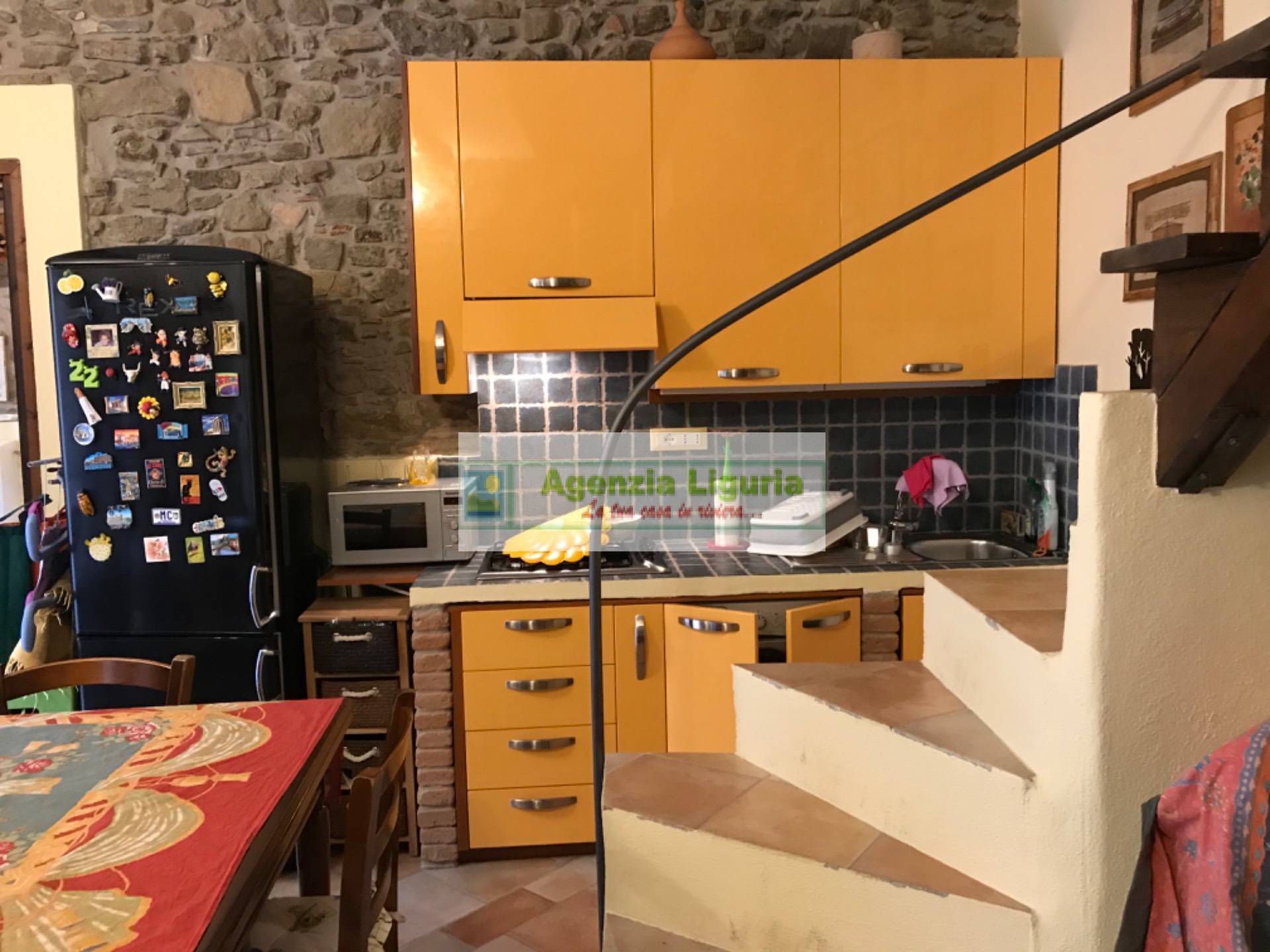 Appartamento in vendita a Perinaldo