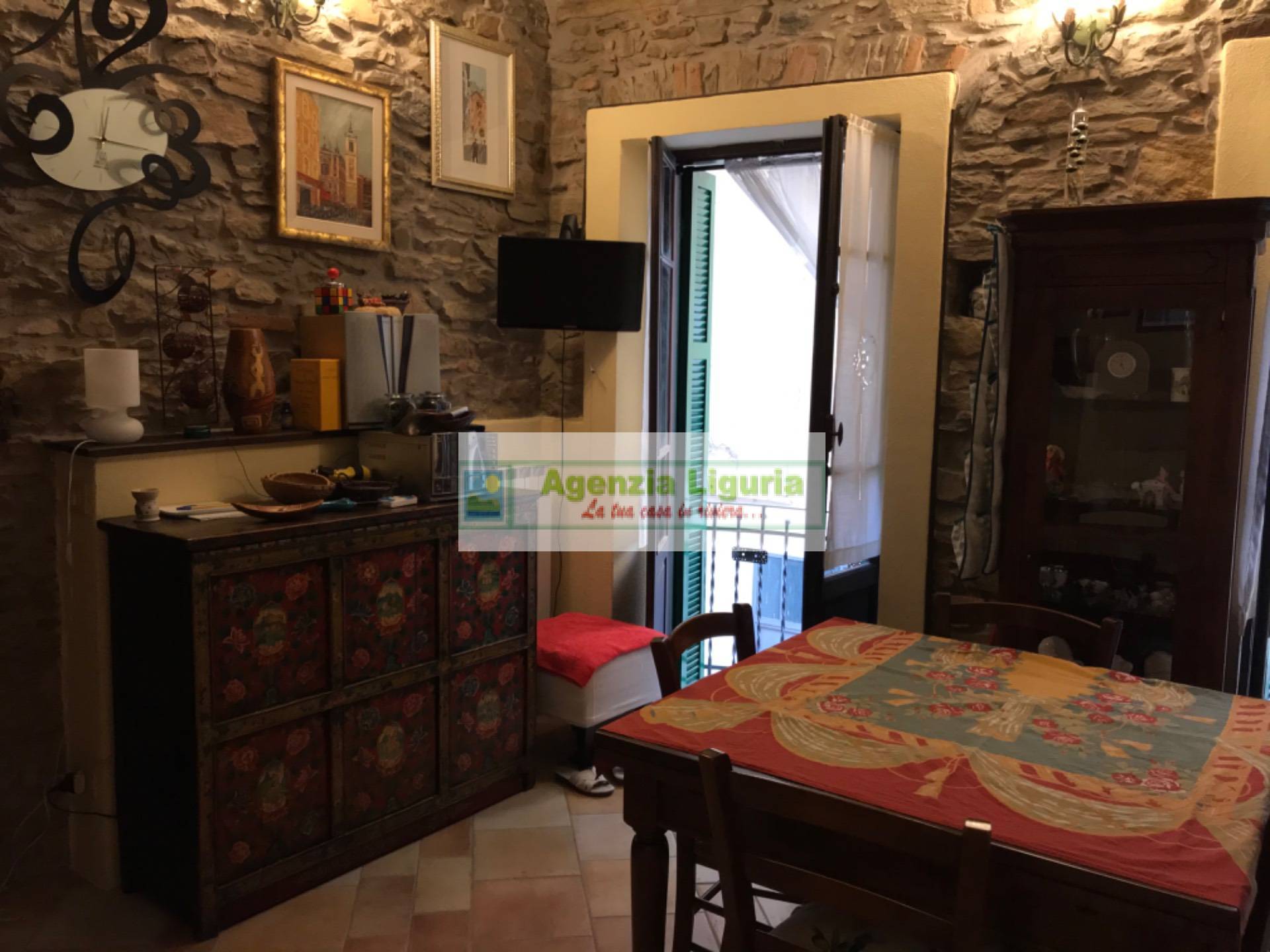 Appartamento in vendita a Perinaldo