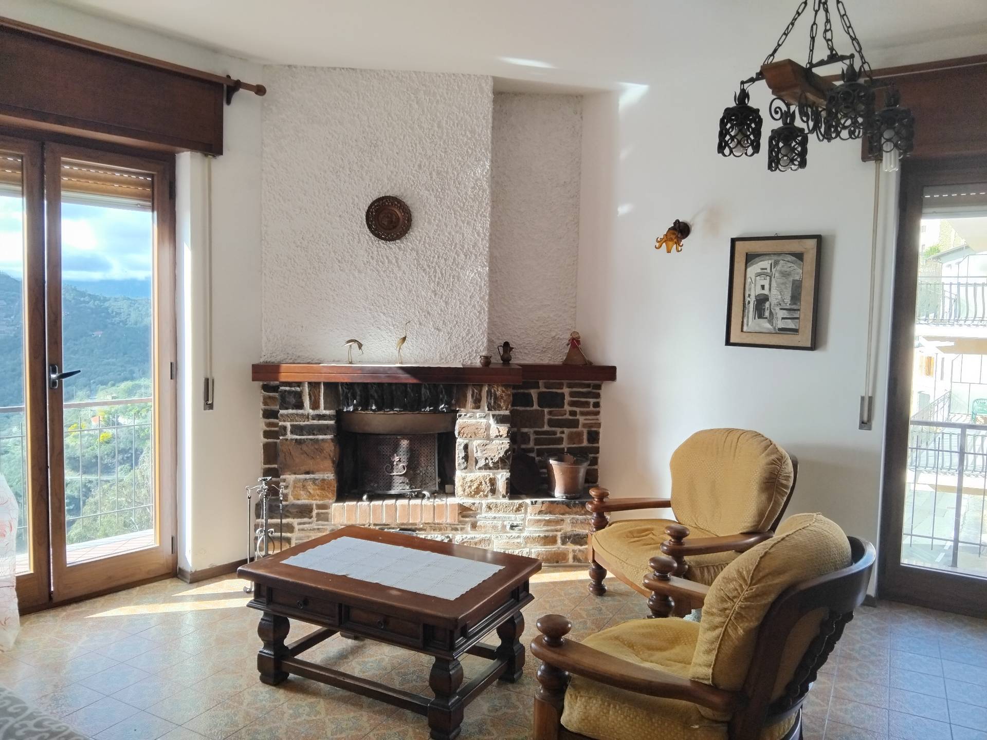 Appartamento in vendita a Perinaldo