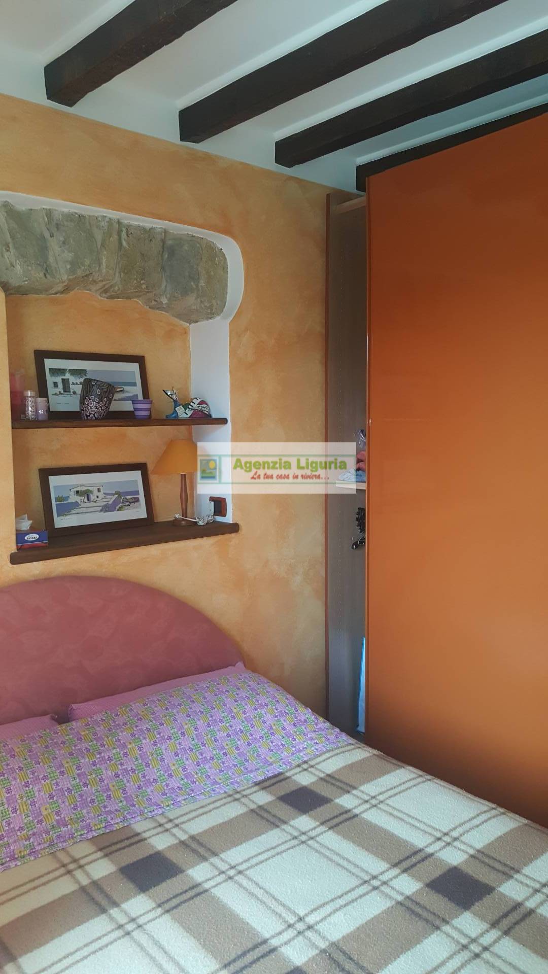 Appartamento in vendita a Perinaldo