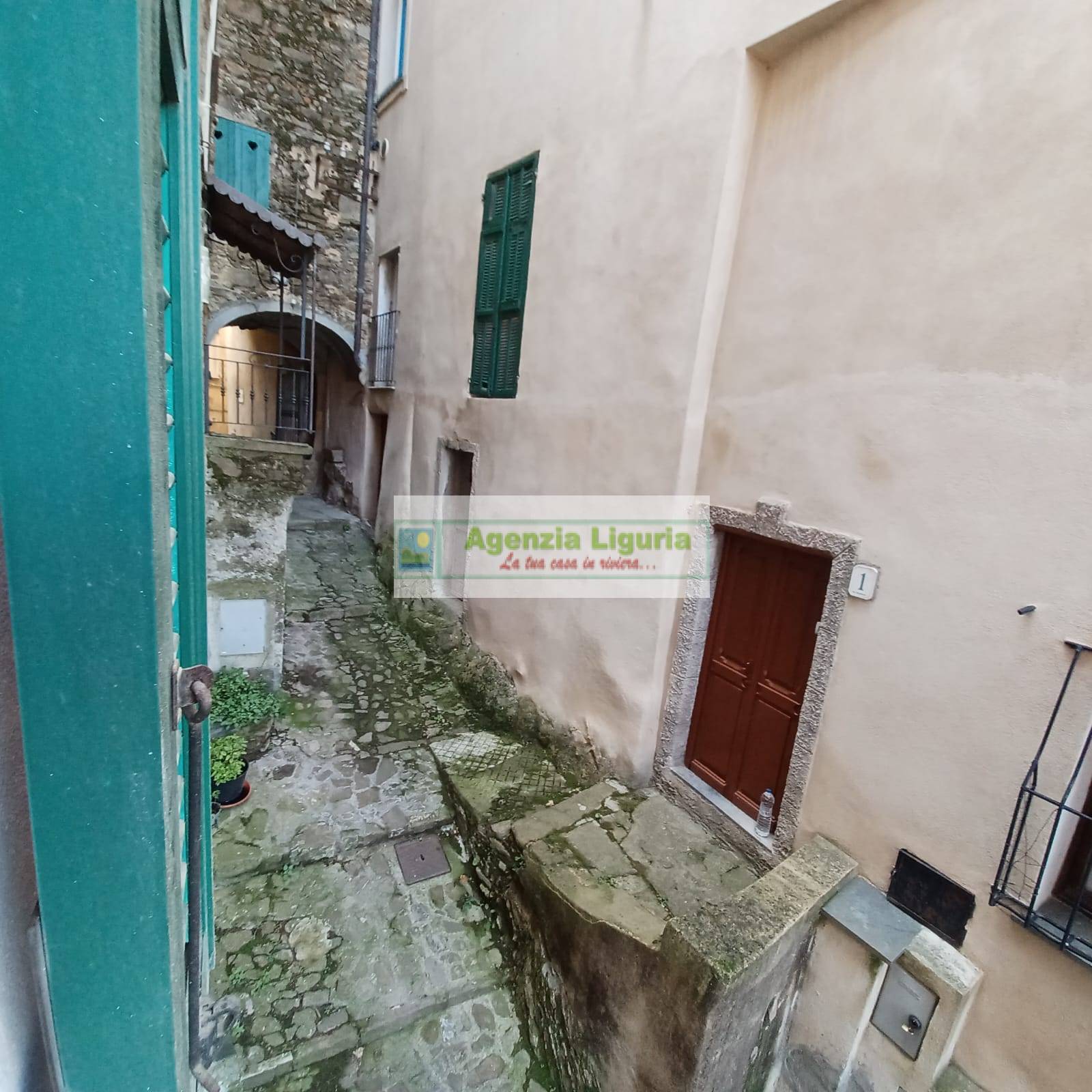 Appartamento in vendita a Perinaldo