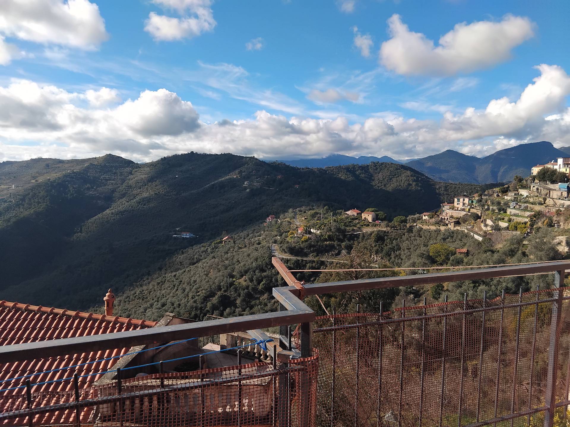 Appartamento in vendita a Perinaldo