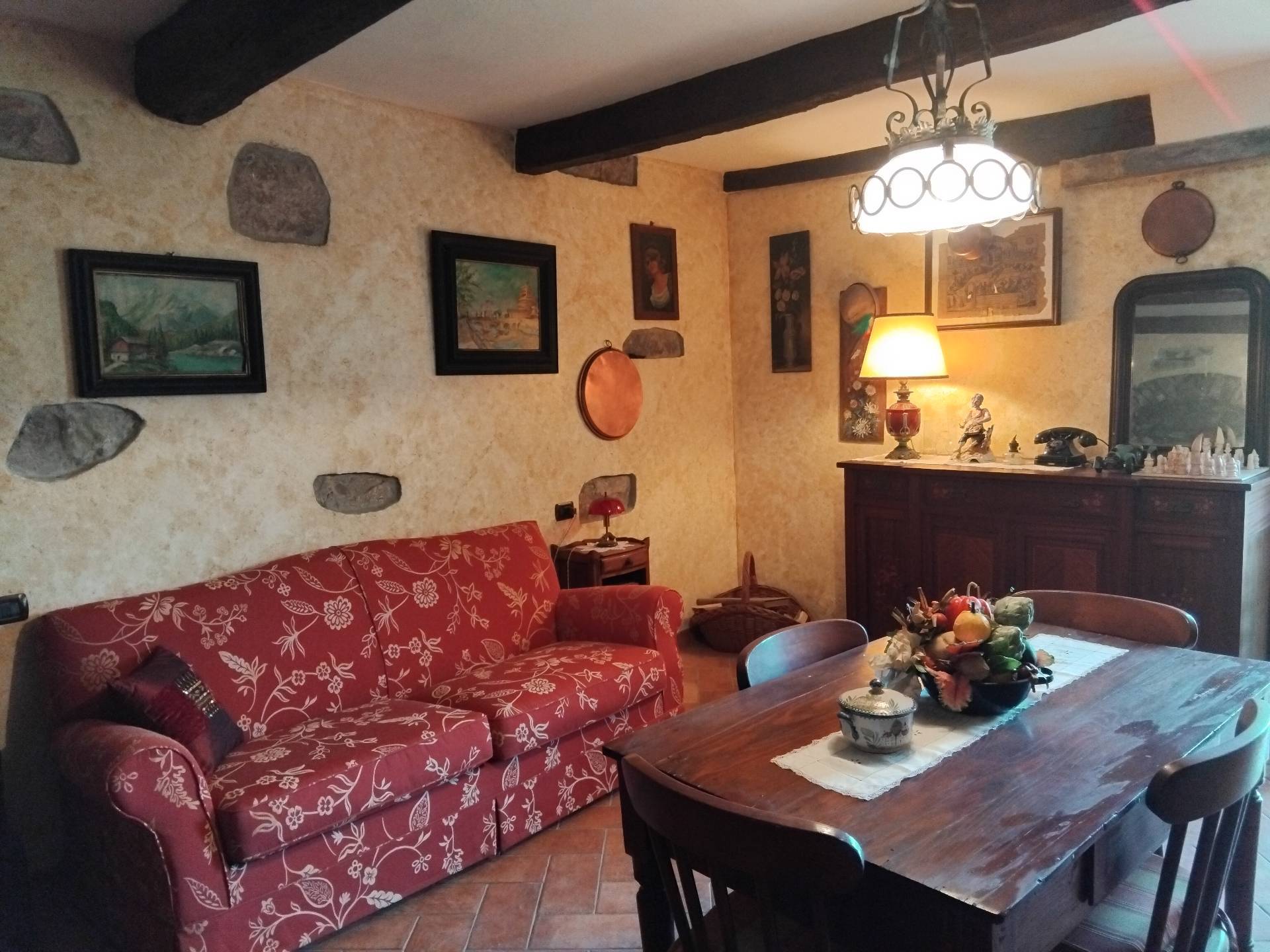 Appartamento in vendita a Castel Vittorio