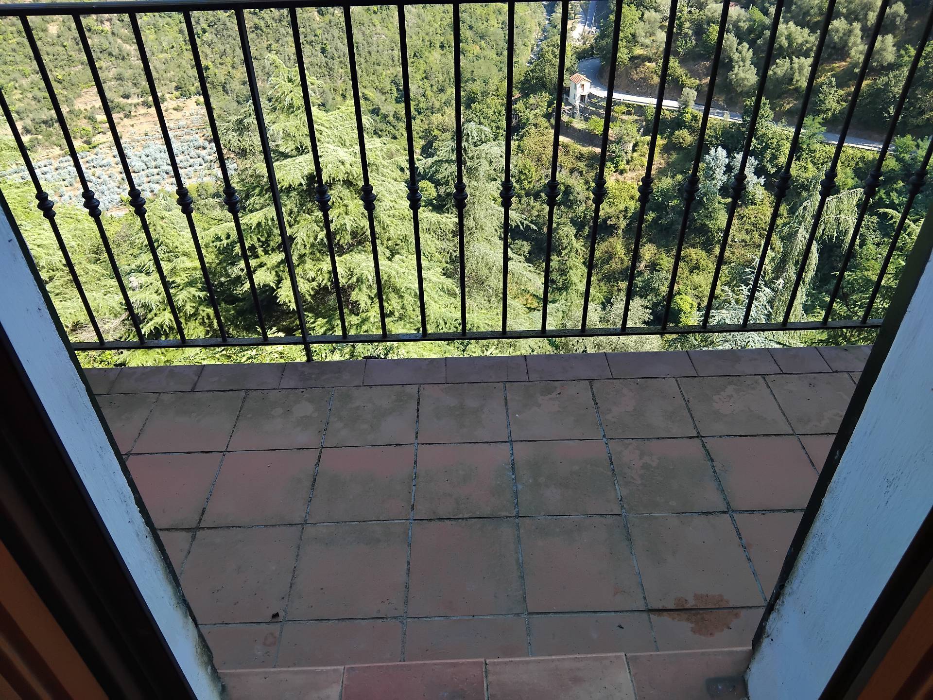 Appartamento in vendita a Castel Vittorio