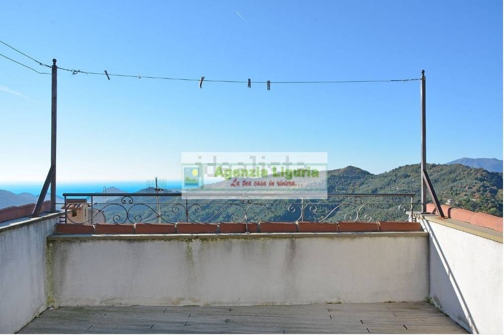 Appartamento in vendita a Perinaldo