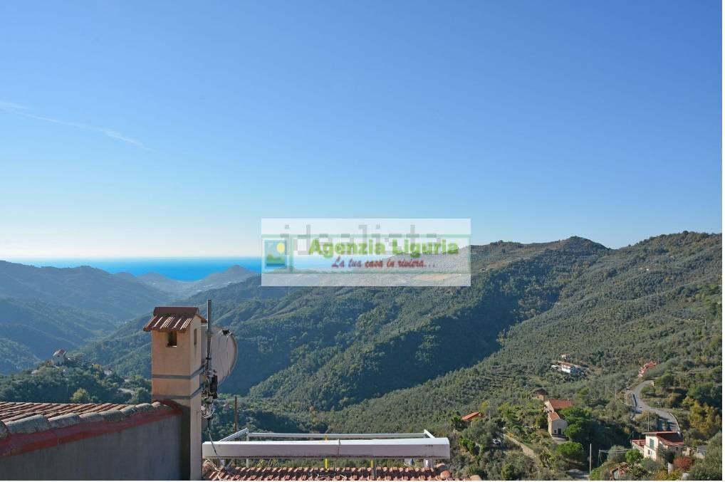 Appartamento in vendita a Perinaldo