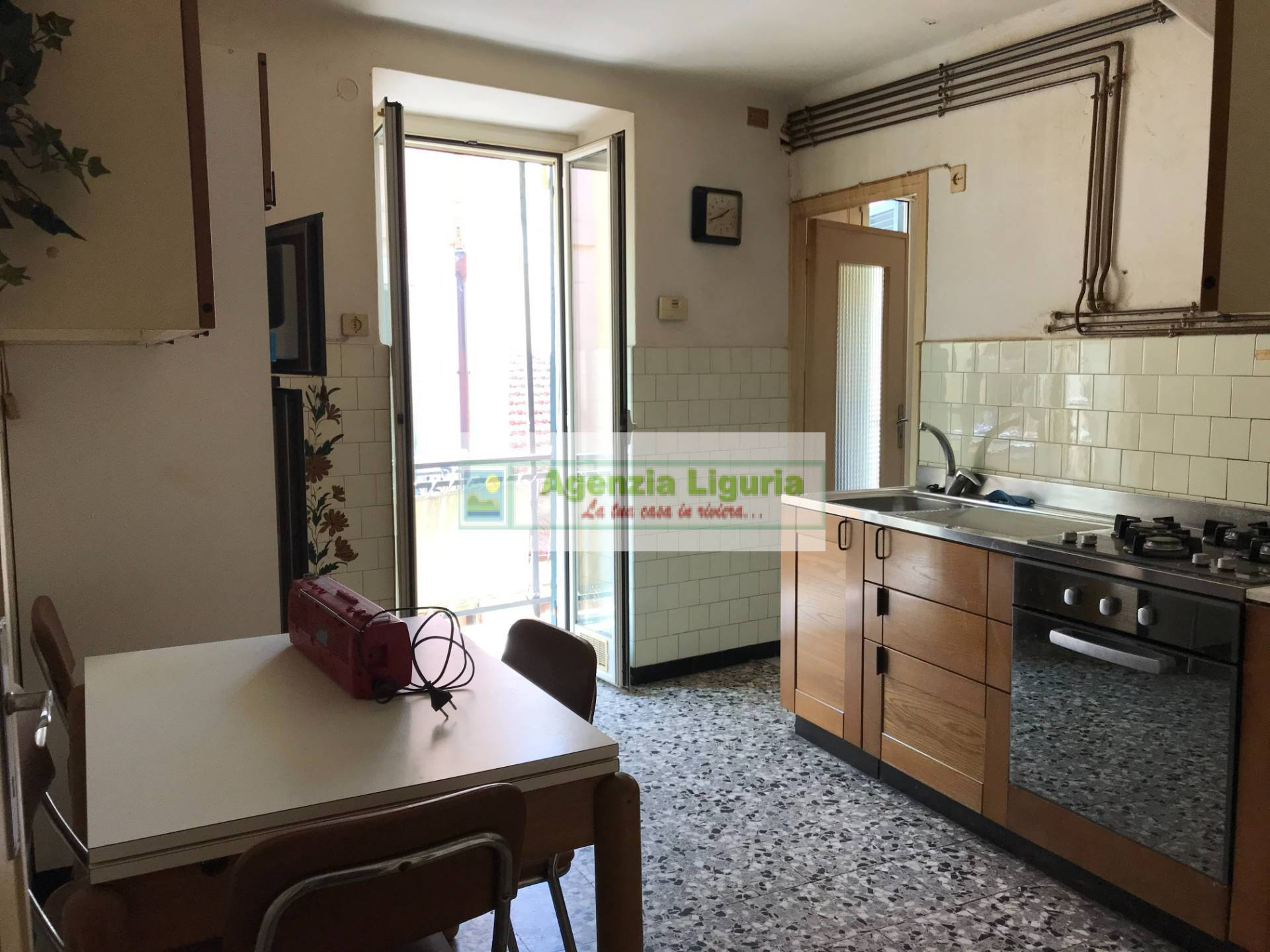 Appartamento in vendita a Perinaldo