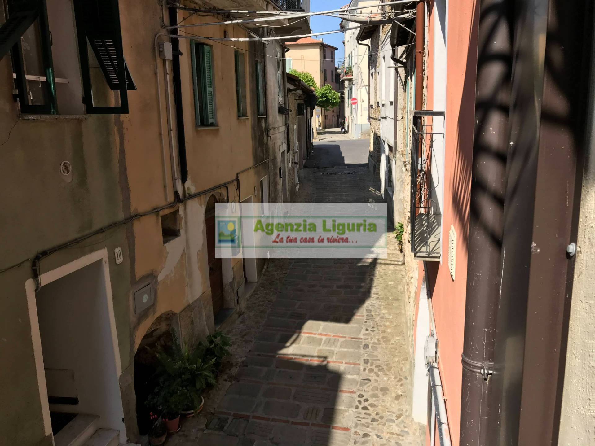 Appartamento in vendita a Perinaldo