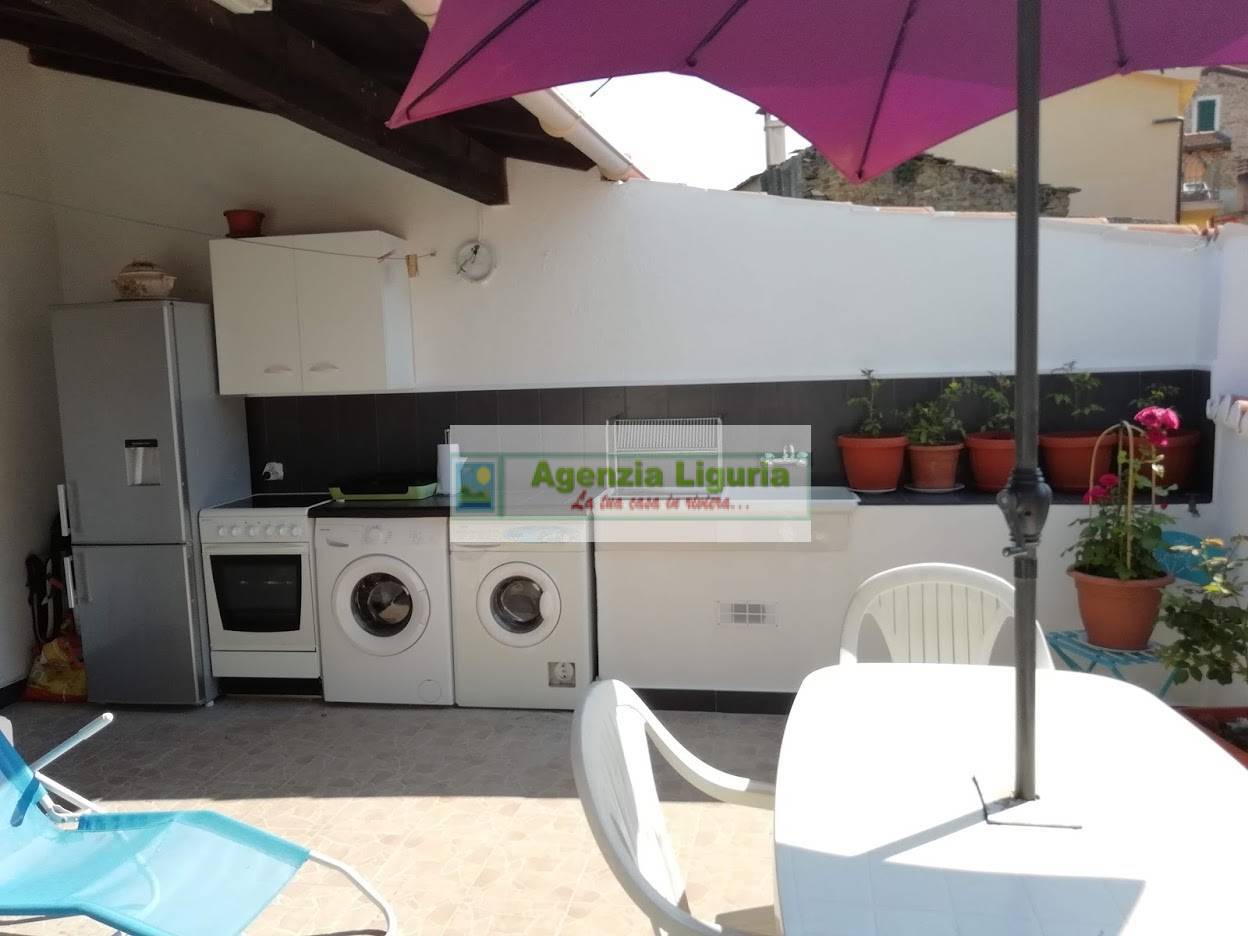 Appartamento in vendita a Perinaldo