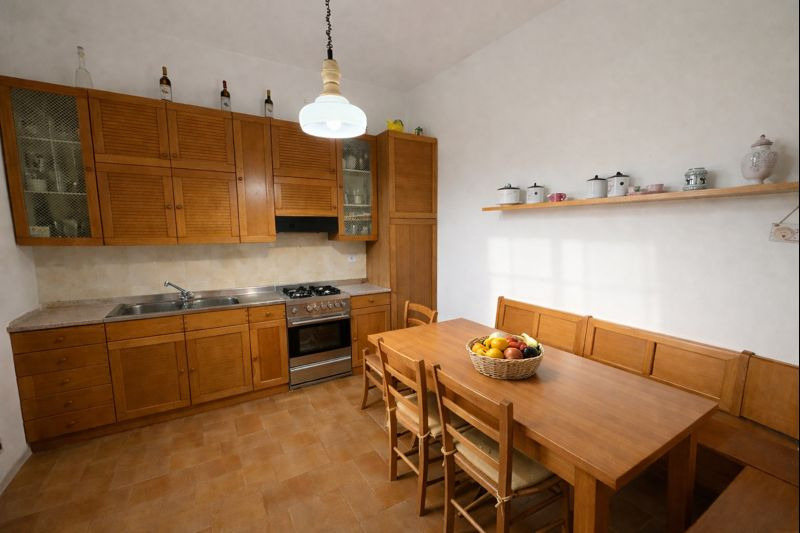 Casa indipendente con giardino a Pontedera