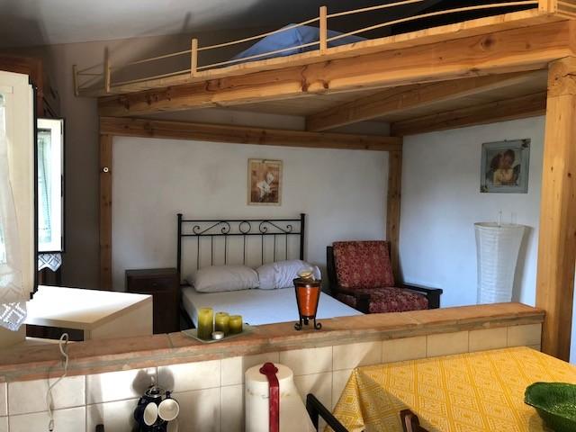 Casa indipendente arredata in affitto a Calcinaia