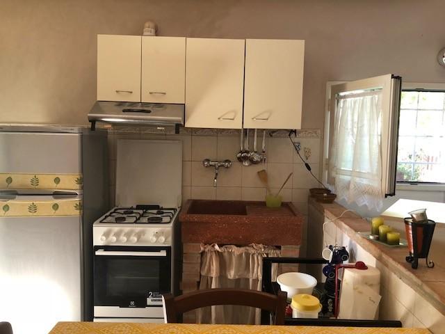 Casa indipendente arredata in affitto a Calcinaia