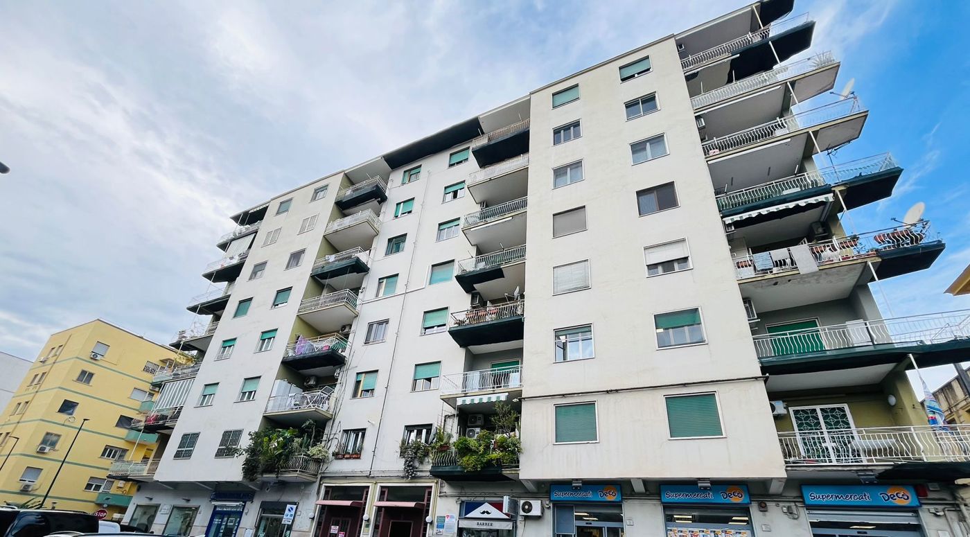 Bilocale in vendita a Napoli