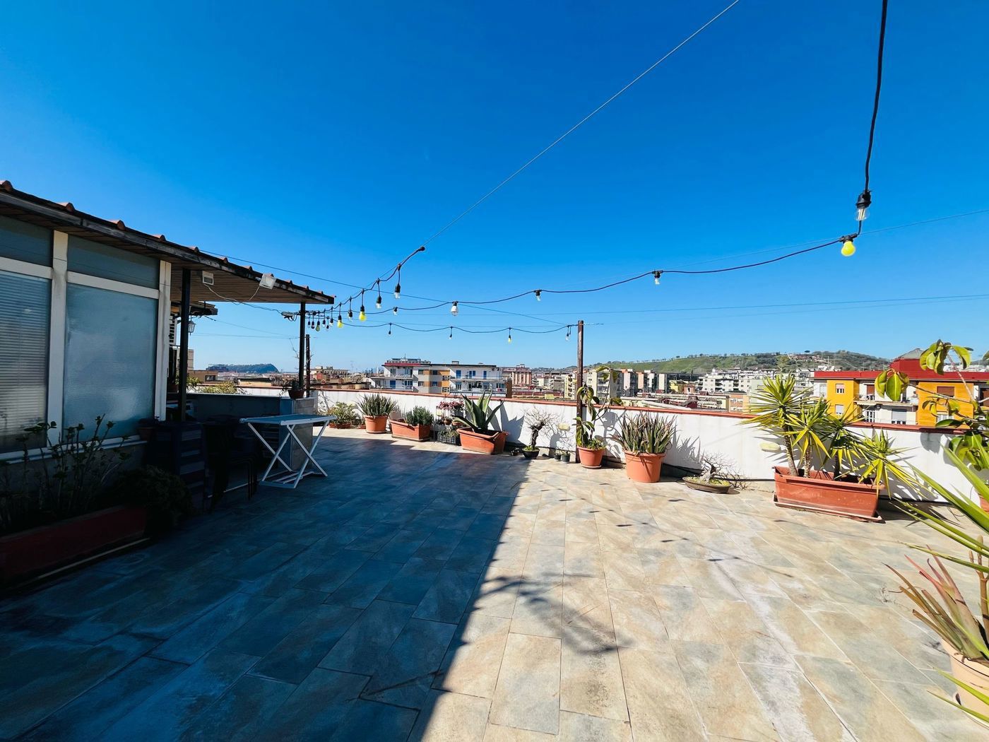 Bilocale in affitto a Napoli