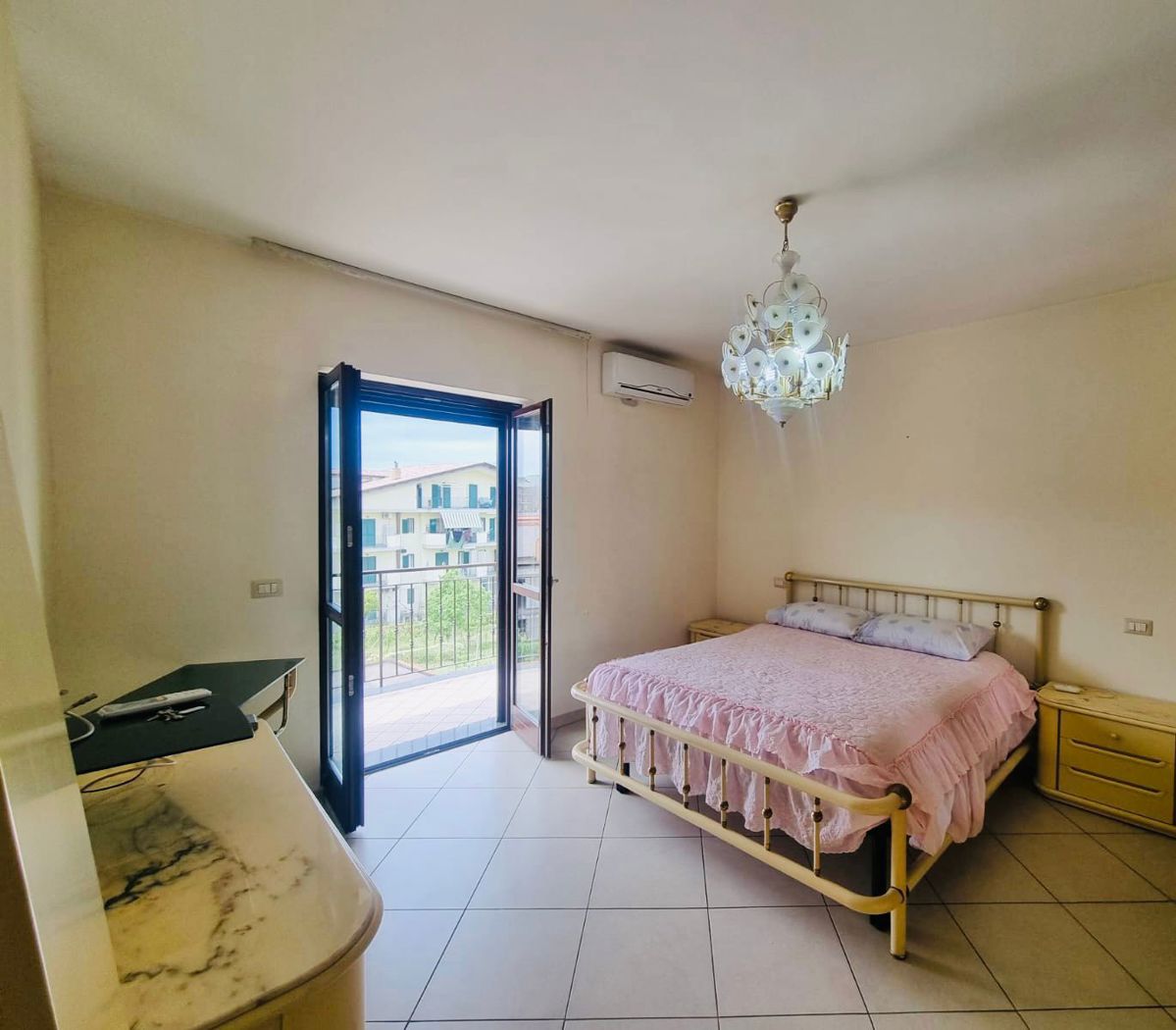 Trilocale in affitto a Quarto