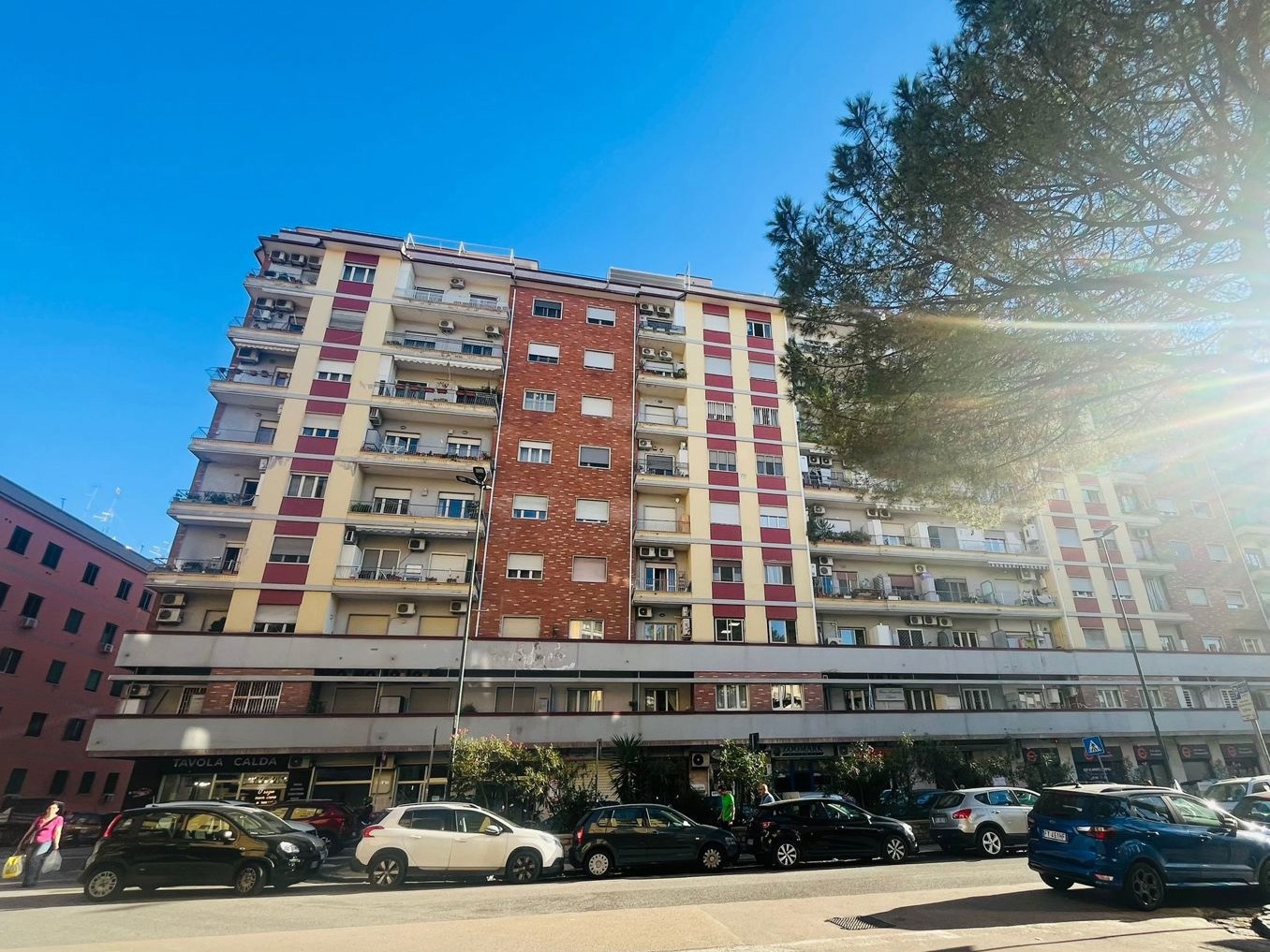 Trilocale in affitto a Napoli